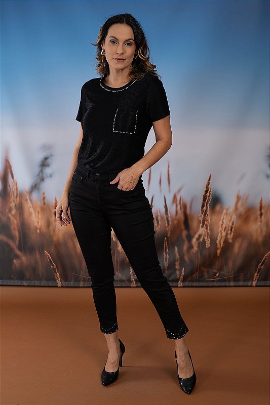 CAPRI BLACK DETALHE BARRA